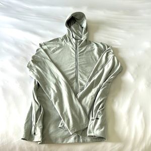 Lululemon Men’s Surge Warm Full Zip - Size M - Heathered Sea Salt